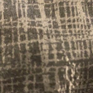 Meet your Posher, Miriam